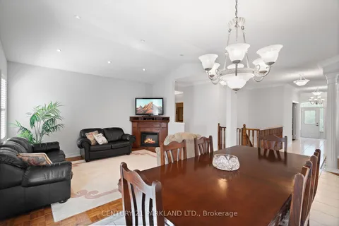 10 Kilmarnoch Ave, Vaughan, ON L6A 2G2