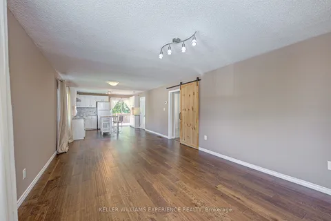 254 Parkway Ave, Georgina, ON L4P 2V9