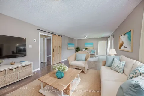 254 Parkway Ave, Georgina, ON L4P 2V9