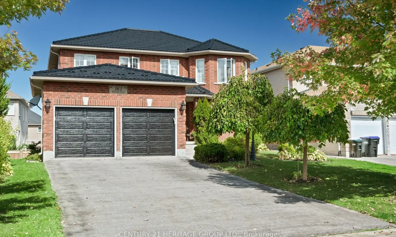 161 Metcalfe Dr, Bradford West Gwillimbury, ON L3Z 3J2