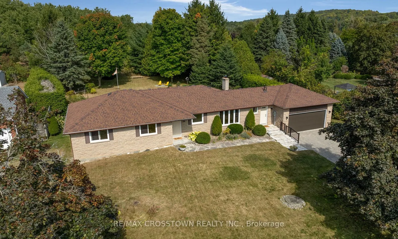 156 Cook Dr, King, ON L7B 0E8
