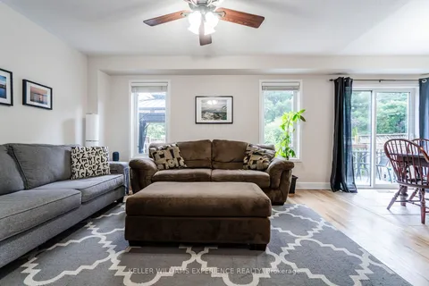 75 Maplewood Dr, Essa, ON L3W 0B7