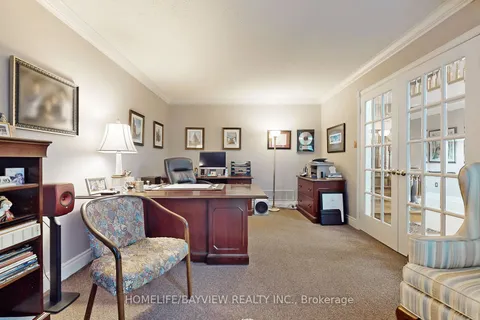 4 Lucy Dr, Richmond Hill, ON L4C 9P9