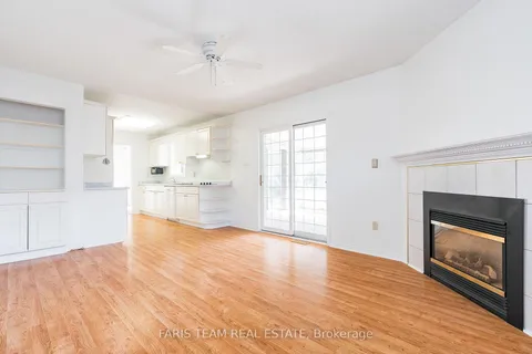 5 Valentini Ave, East Gwillimbury, ON L9N 1H9