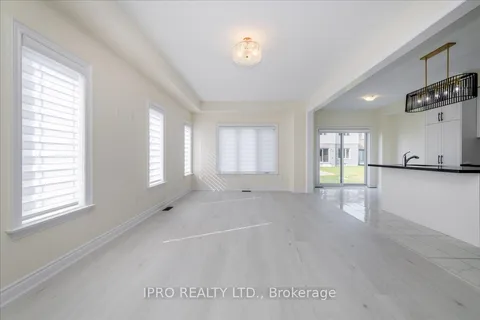 78 Lorne Thomas Pl, New Tecumseth, ON L9R 0V8