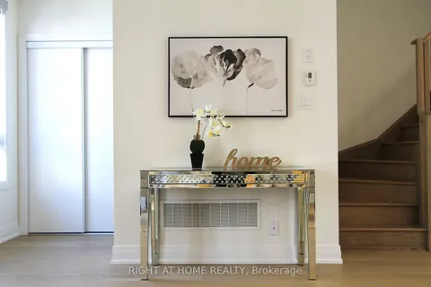 75 Massachusetts Lane, Markham, ON L6E 0V6