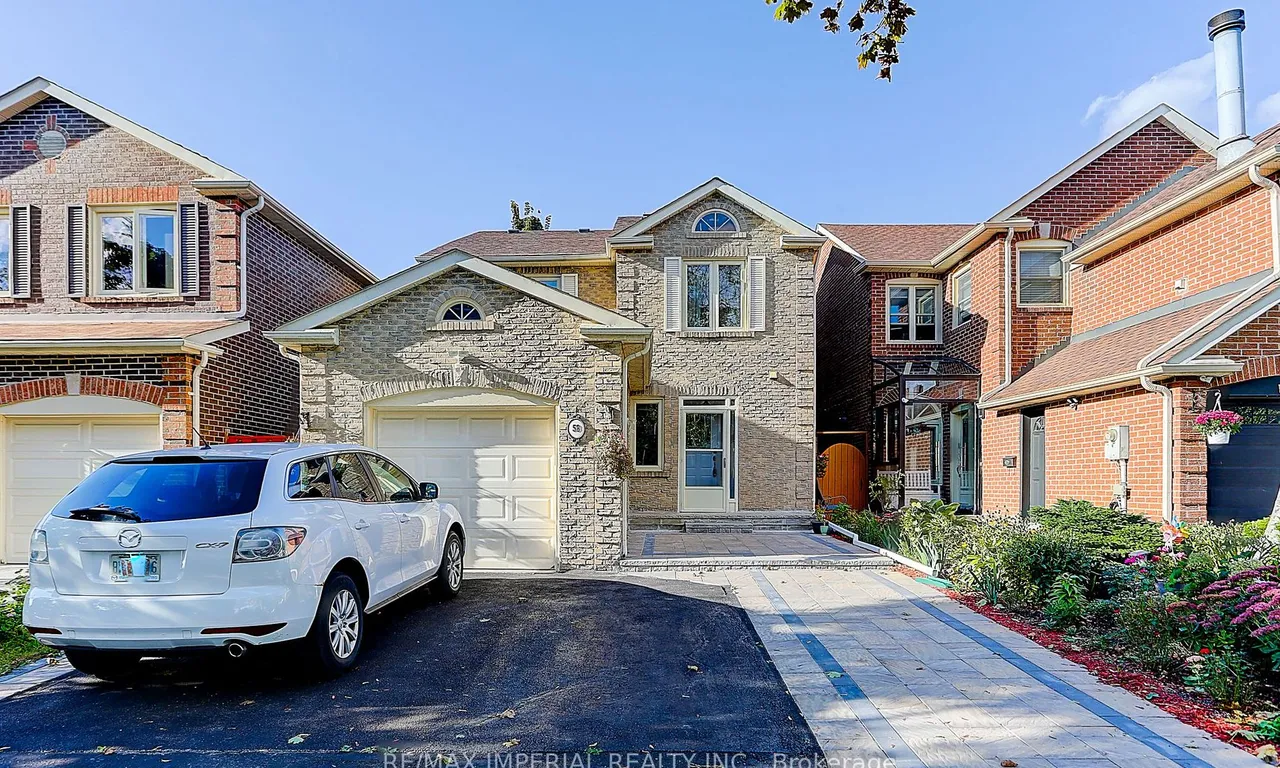 58 Jessica Gdns, Vaughan, ON L4J 3G2