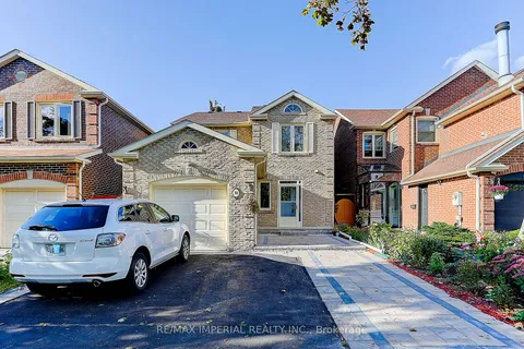 58 Jessica Gdns, Vaughan, ON L4J 3G2