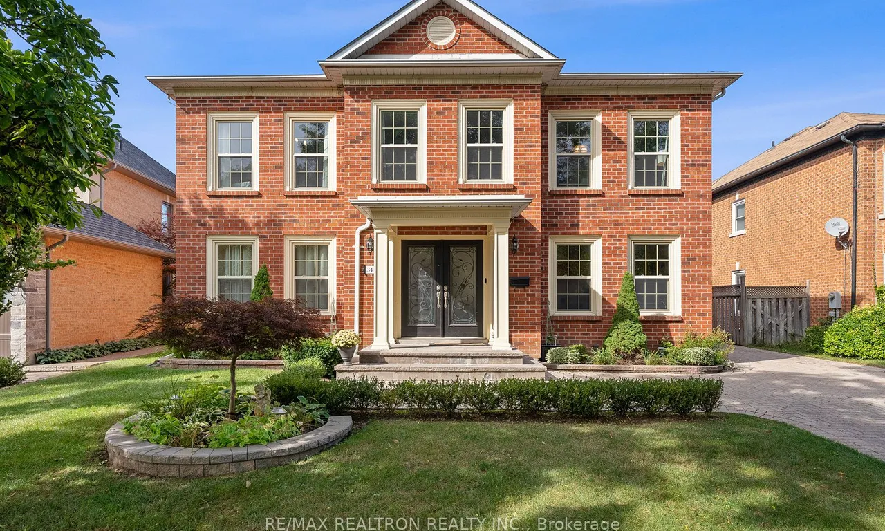 34 Bridewell Cres, Richmond Hill, ON L4C 9C2