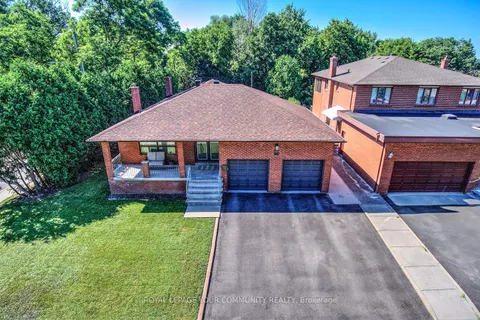 127 Marsi Rd, Richmond Hill, ON L4C 5R3