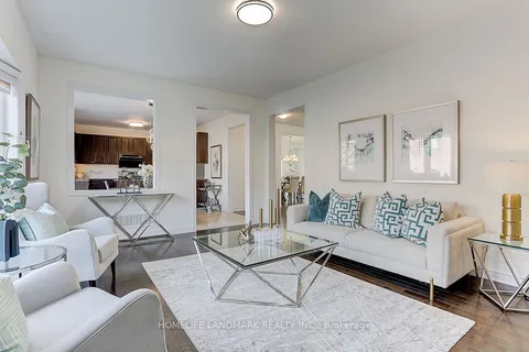 223 Selwyn Rd, Richmond Hill, ON L4E 0R4