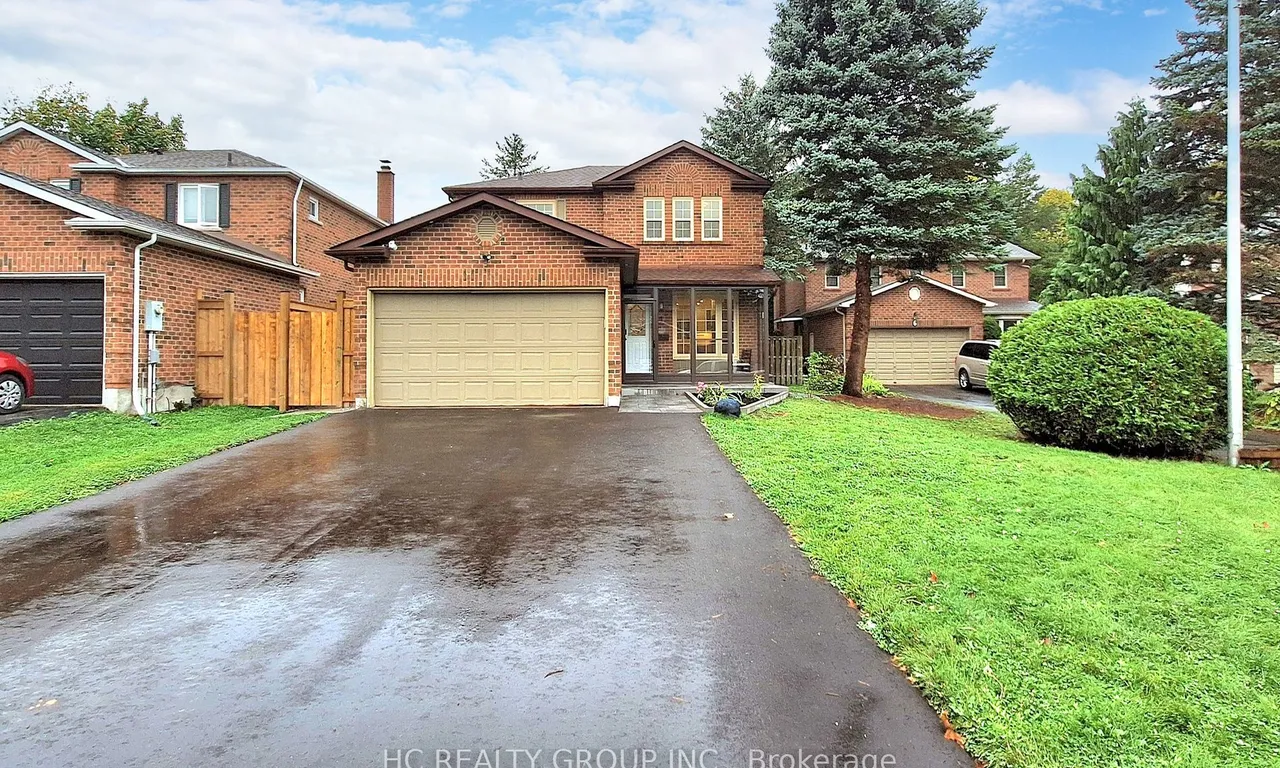 4 Teasdale Crt, Aurora, ON L4G 6C1