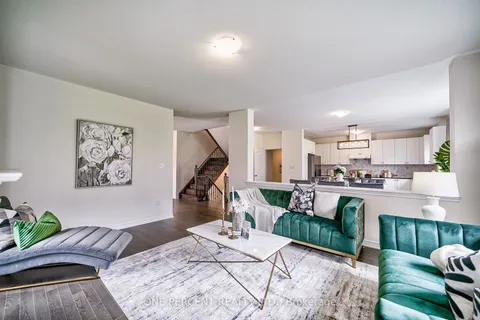 9 Goodwin Crt, East Gwillimbury, ON L0G 1V0