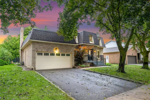 435 Kerrybrook Dr, Richmond Hill, ON L4C 5M5