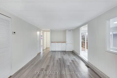 30 WEEPING WILLOW Dr, Innisfil, ON L9S 1R7