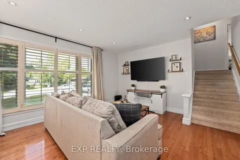 343 Walter Dr, Georgina, ON L4P 3A8