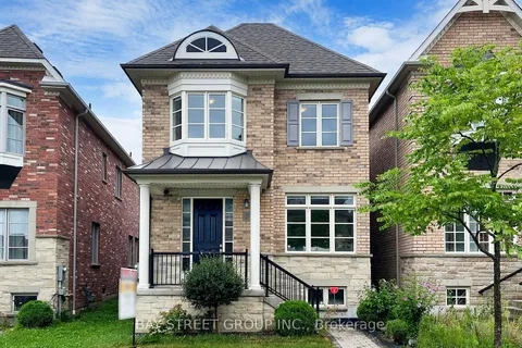 202 Paradelle Dr, Richmond Hill, ON L4E 1E7