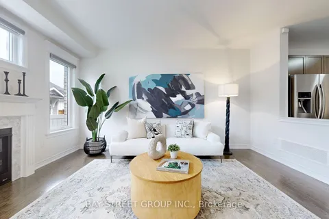 202 Paradelle Dr, Richmond Hill, ON L4E 1E7