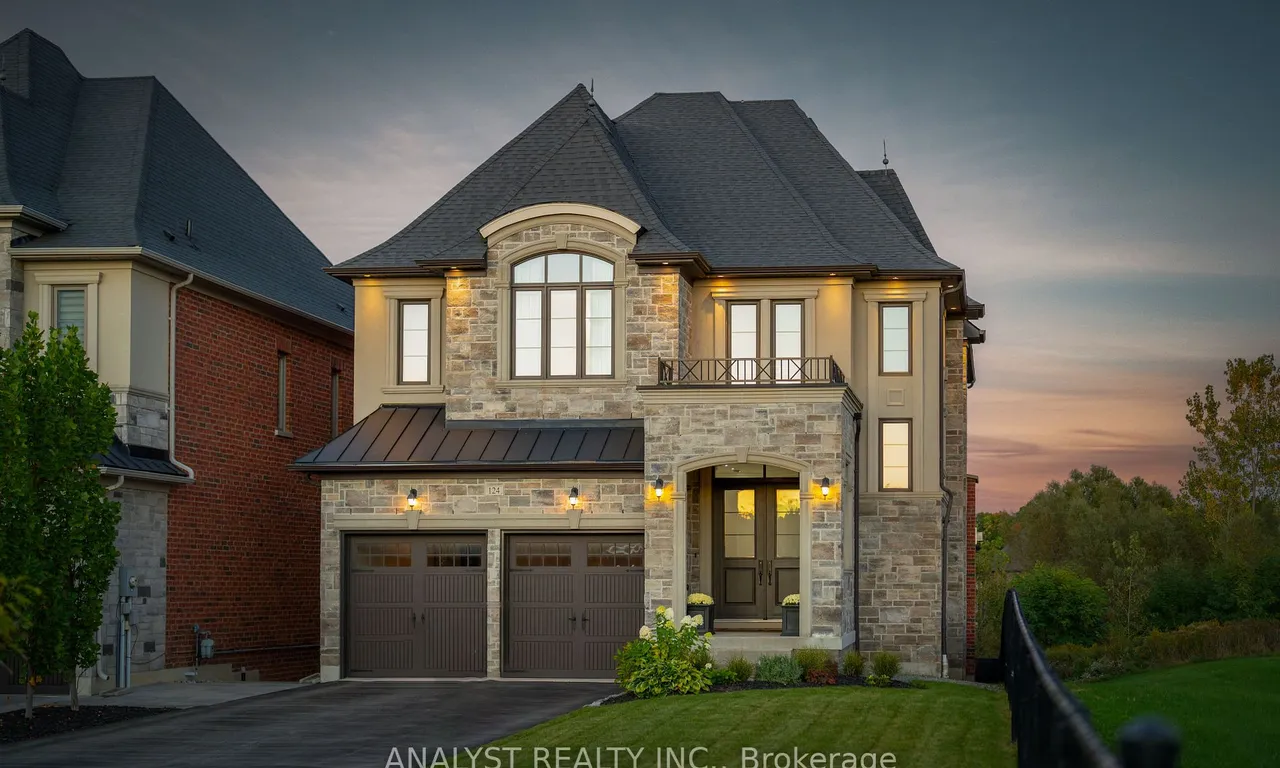 124 Robert Berry Cres, King, ON L7B 1H8