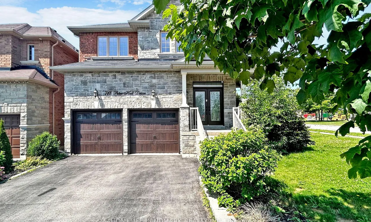 718 Peter Hall Dr, Newmarket, ON L3X 2T1