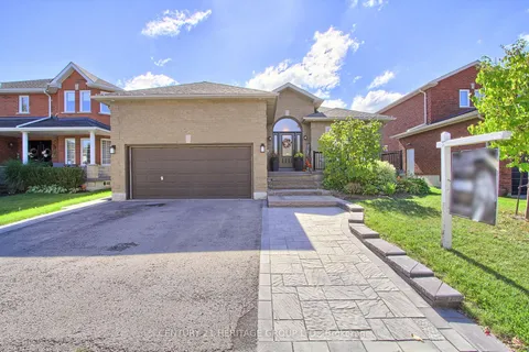 28 Taylor Crt, Bradford West Gwillimbury, ON L3Z 3J1