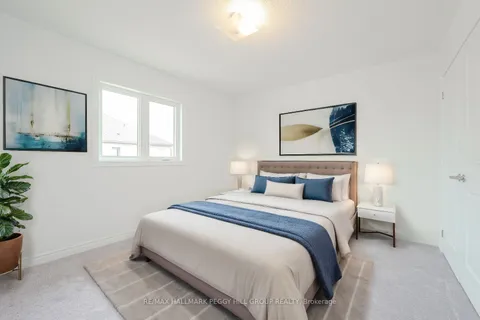 41 Wakefield Blvd, Essa, ON L3W 0L8