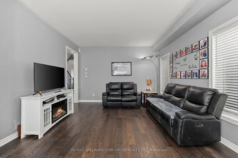 1 Furniss St, Brock, ON L0K 1A0