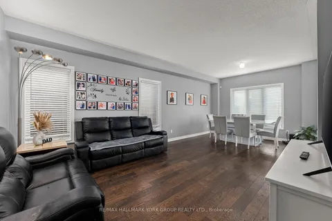 1 Furniss St, Brock, ON L0K 1A0