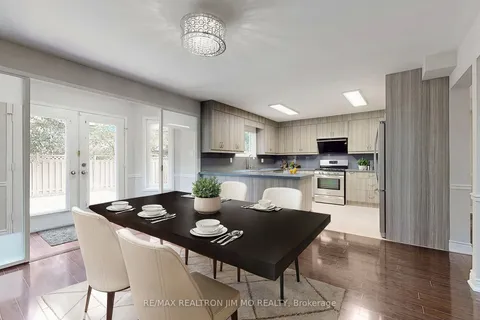 125 Hollingham Rd, Markham, ON L3R 7V3