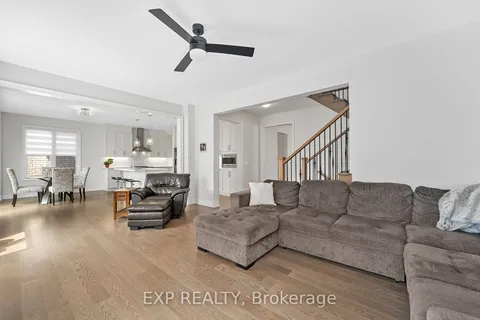 101 Kingknoll Cres, Georgina, ON L4P 0H8