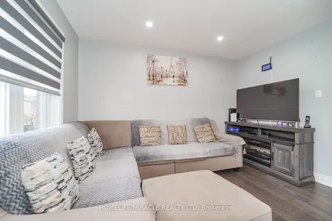 92 Kruger Rd, Markham, ON L3S 3Y7