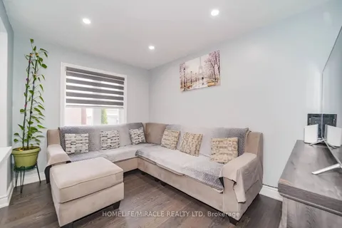 92 Kruger Rd, Markham, ON L3S 3Y7