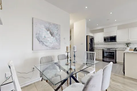 128 Kellington Tr, Whitchurch-Stouffville, ON L4A 1X6