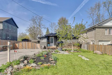 774 Jacksonville Rd, Georgina, ON L0E 1S0