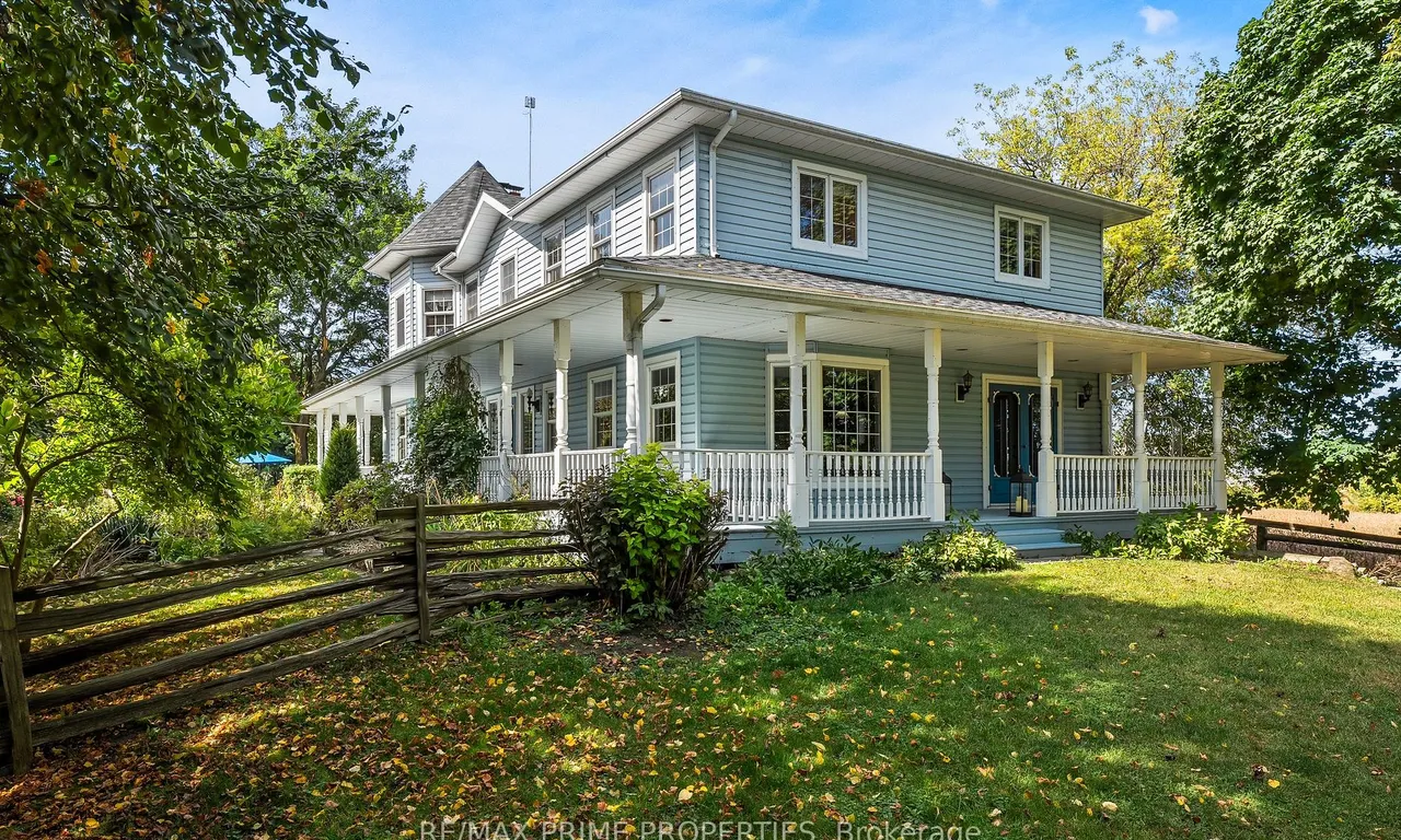 21044 Leslie St, East Gwillimbury, ON L0G 1R0