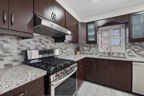 106 Charles Brown Rd, Markham, ON L3S 4V4