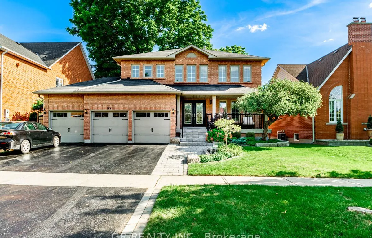 37 Captain Armstrong Lane, Markham, ON L3P 3E1