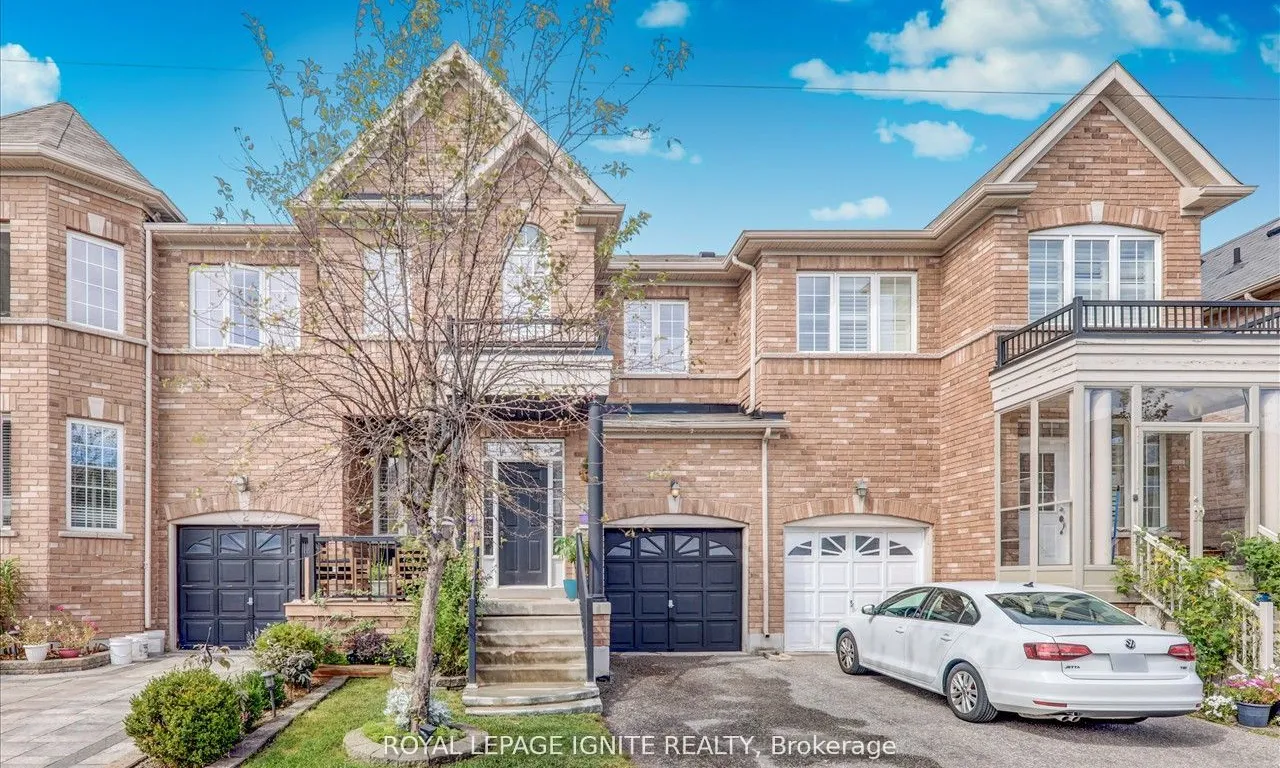 4 Kincaid Lane, Markham, ON L3S 0B9
