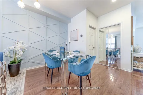 4 Kincaid Lane, Markham, ON L3S 0B9