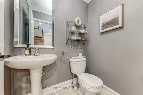 4 Kincaid Lane, Markham, ON L3S 0B9