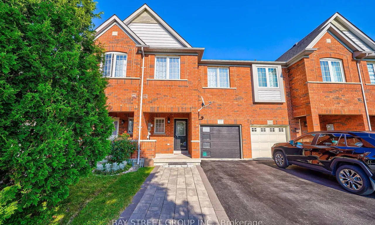 68 Collis Dr, Aurora, ON L4G 7V5