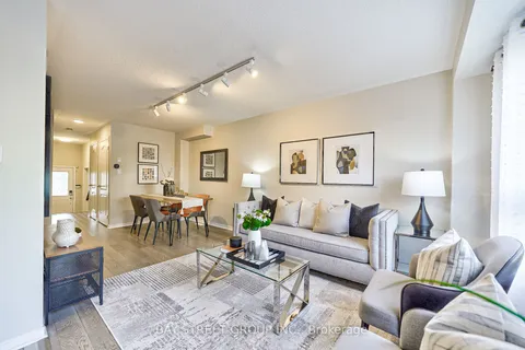 68 Collis Dr, Aurora, ON L4G 7V5