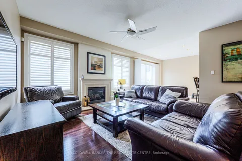 52 Seiffer Cres, Richmond Hill, ON L4E 0J1