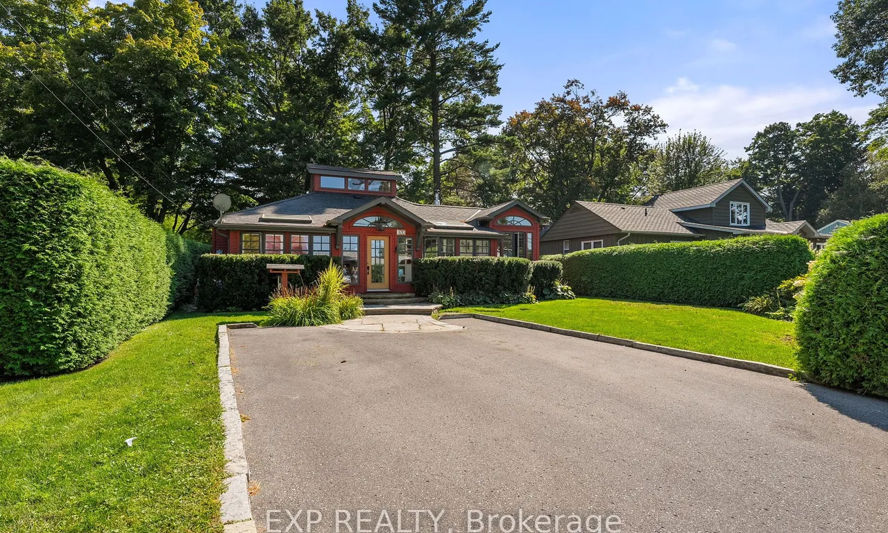 105 Hedge Rd, Georgina, ON L0E 1R0