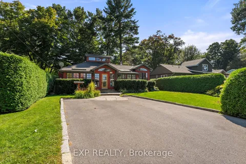 105 Hedge Rd, Georgina, ON L0E 1R0