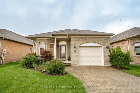 10 Faldos Flight, Whitchurch-Stouffville, ON L4A 1M8