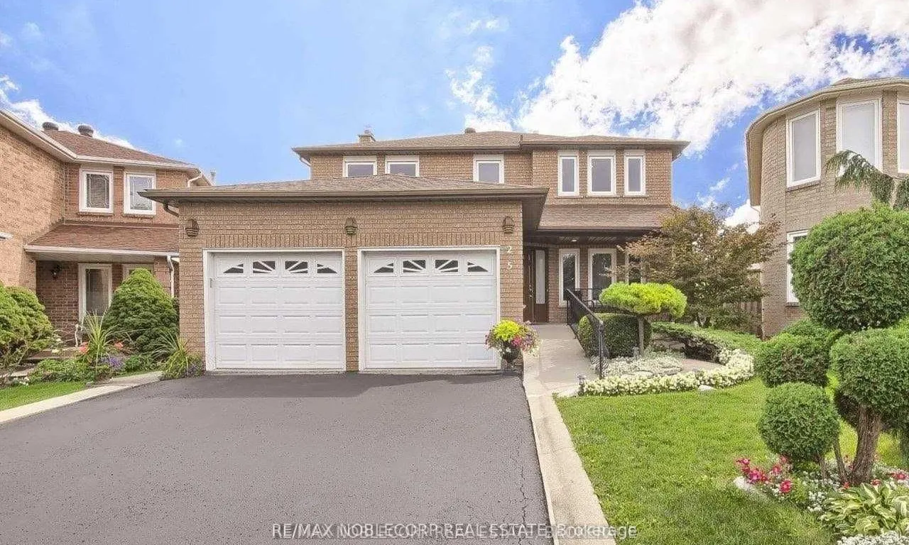 25 Pilkington Cres, Vaughan, ON L4J 7J5