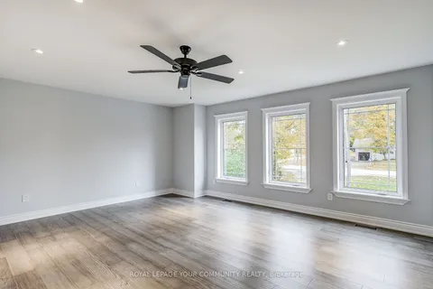 14827 Regional Rd 1 Rd, Uxbridge, ON L9P 1R3