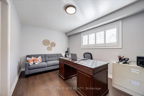 21324 McCowan Rd, East Gwillimbury, ON L0G 1M0