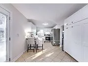 11 Raiford St, Aurora, ON L4G 6J2